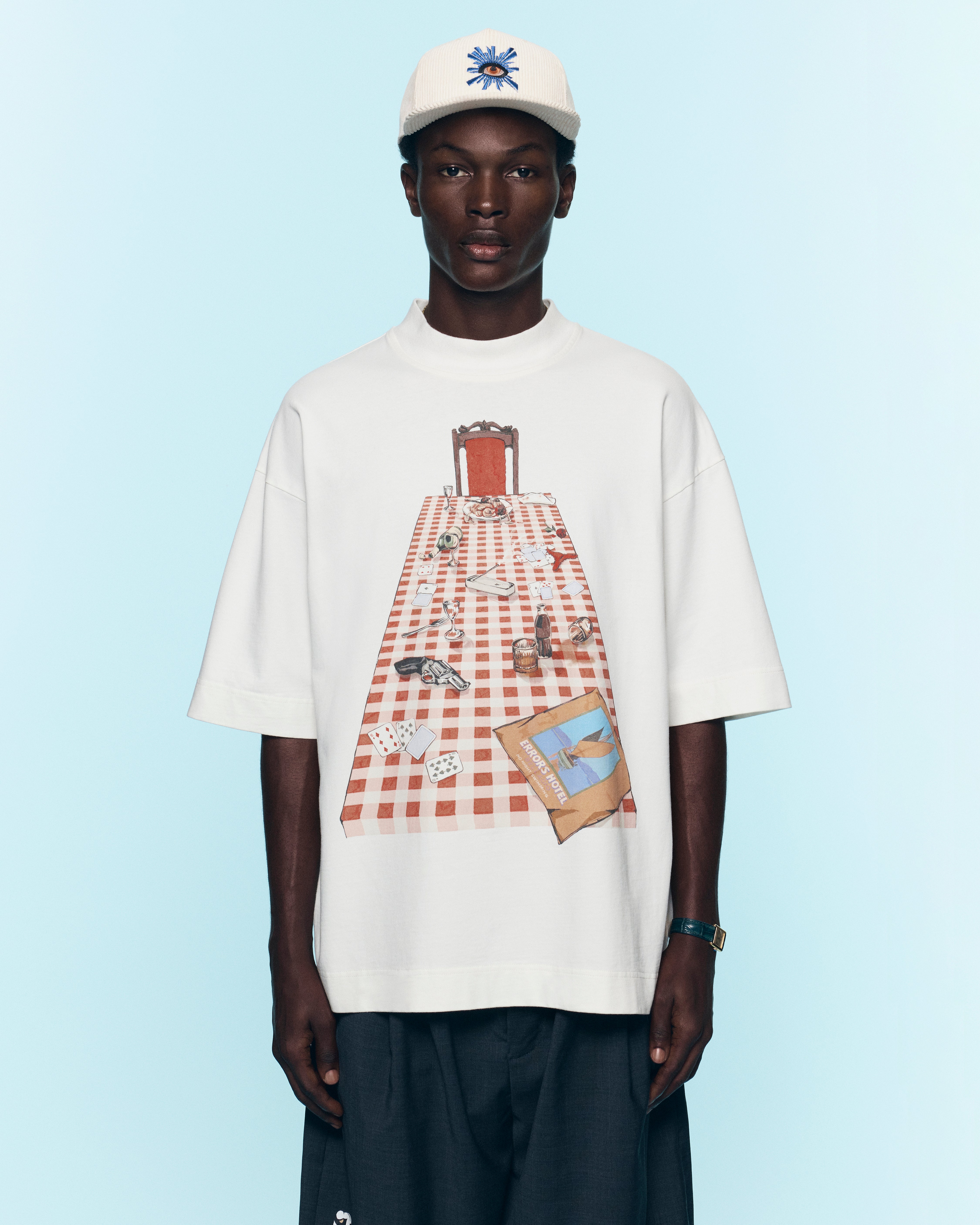 DINNER AT ERRORS HEAVYWEIGHT TEE