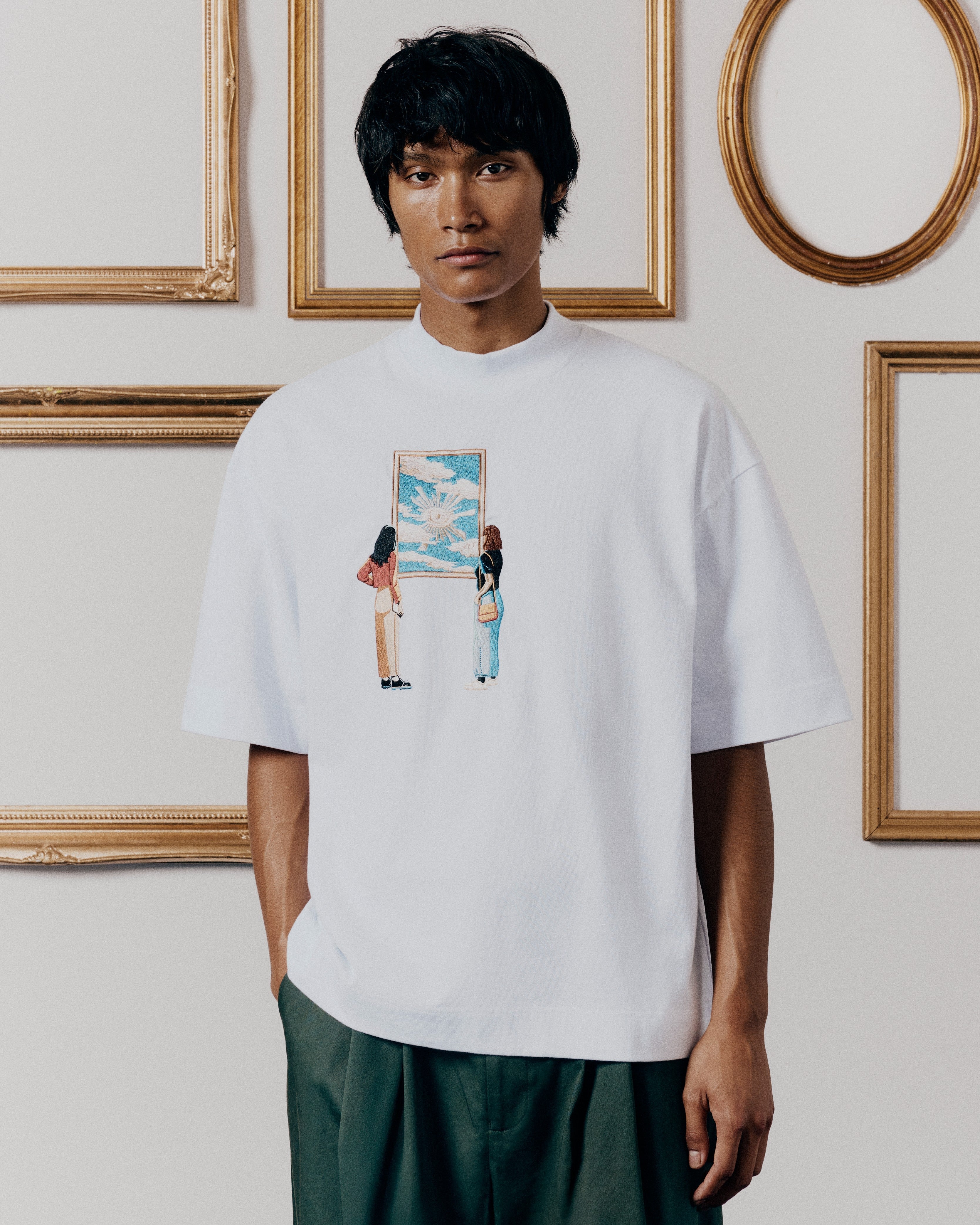 HEAVYWEIGHT GALLERY TEE