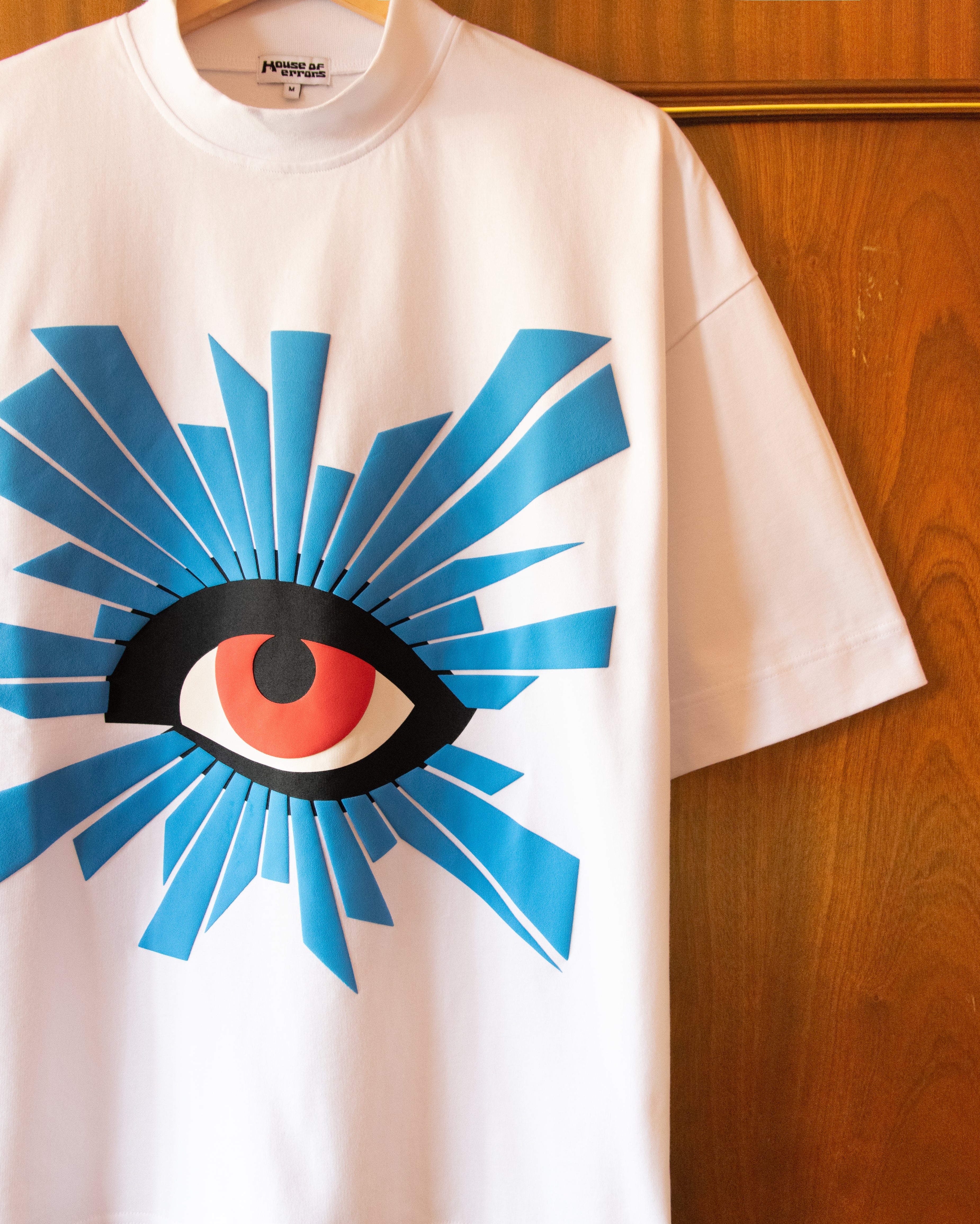 ALL-SEEING HEAVYWEIGHT TEE IN WHITE