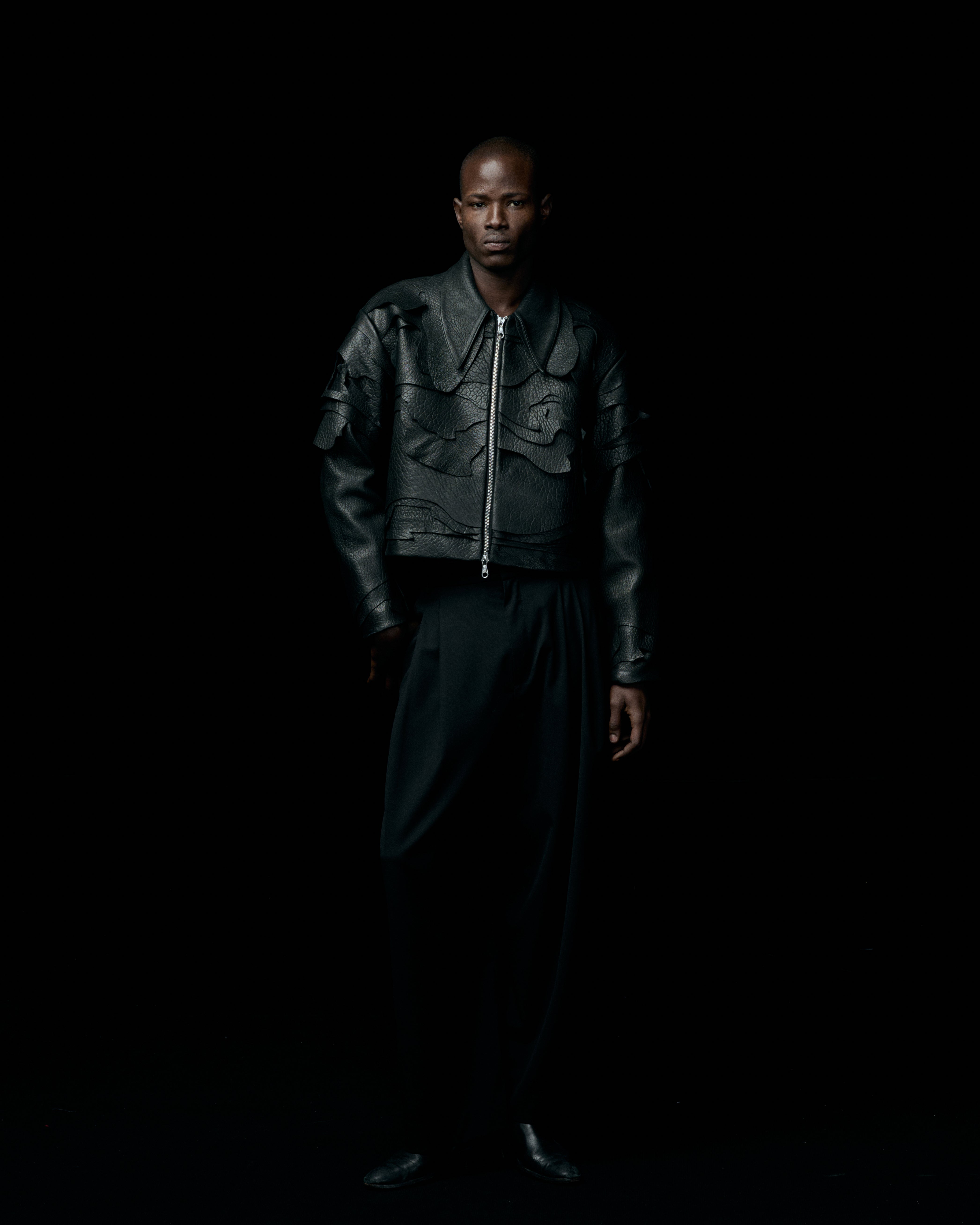 BLACK LEATHER TOPO JACKET