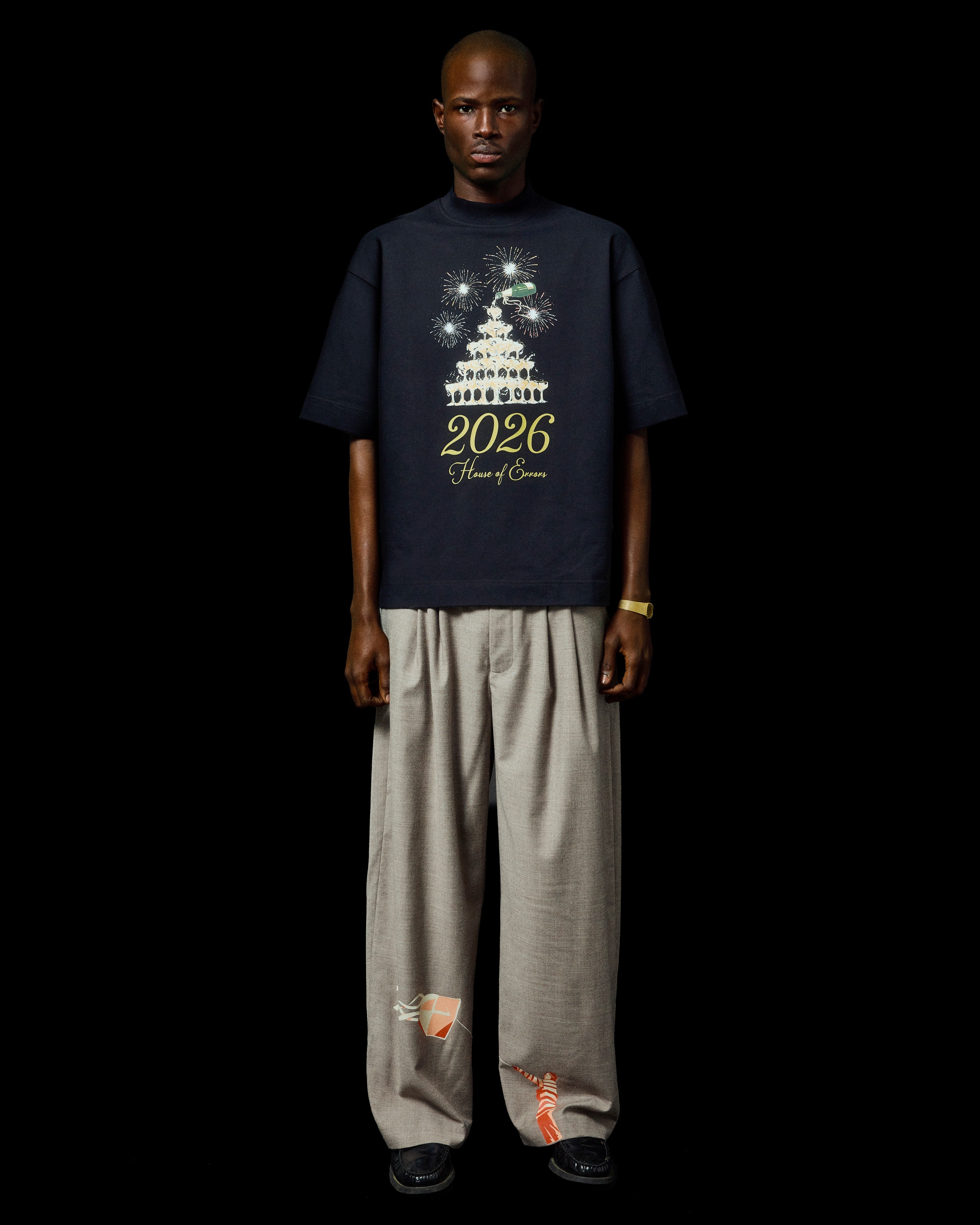 2026 HEAVYWEIGHT TEE