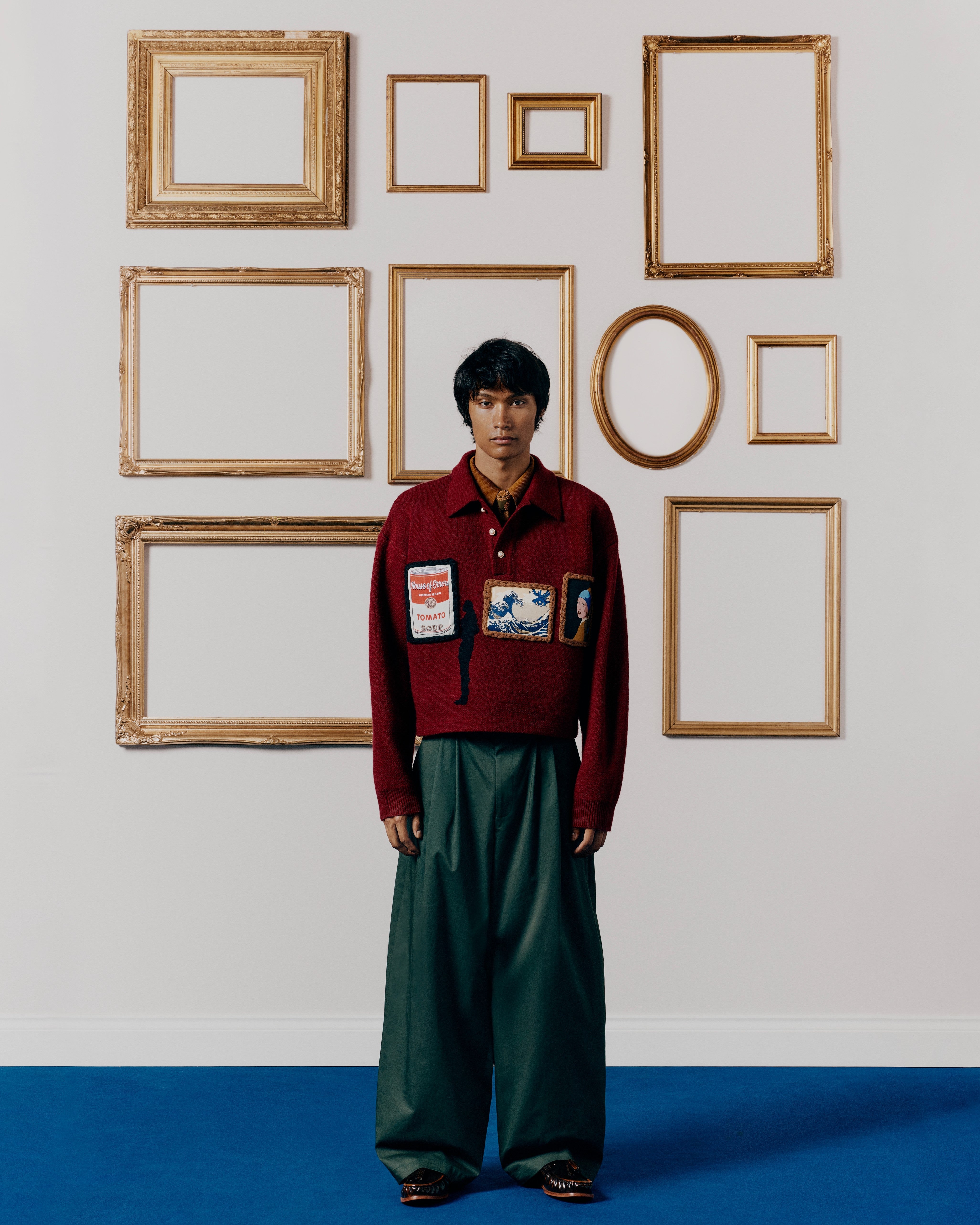 KNITTED GALLERY SWEATER IN BURGUNDY