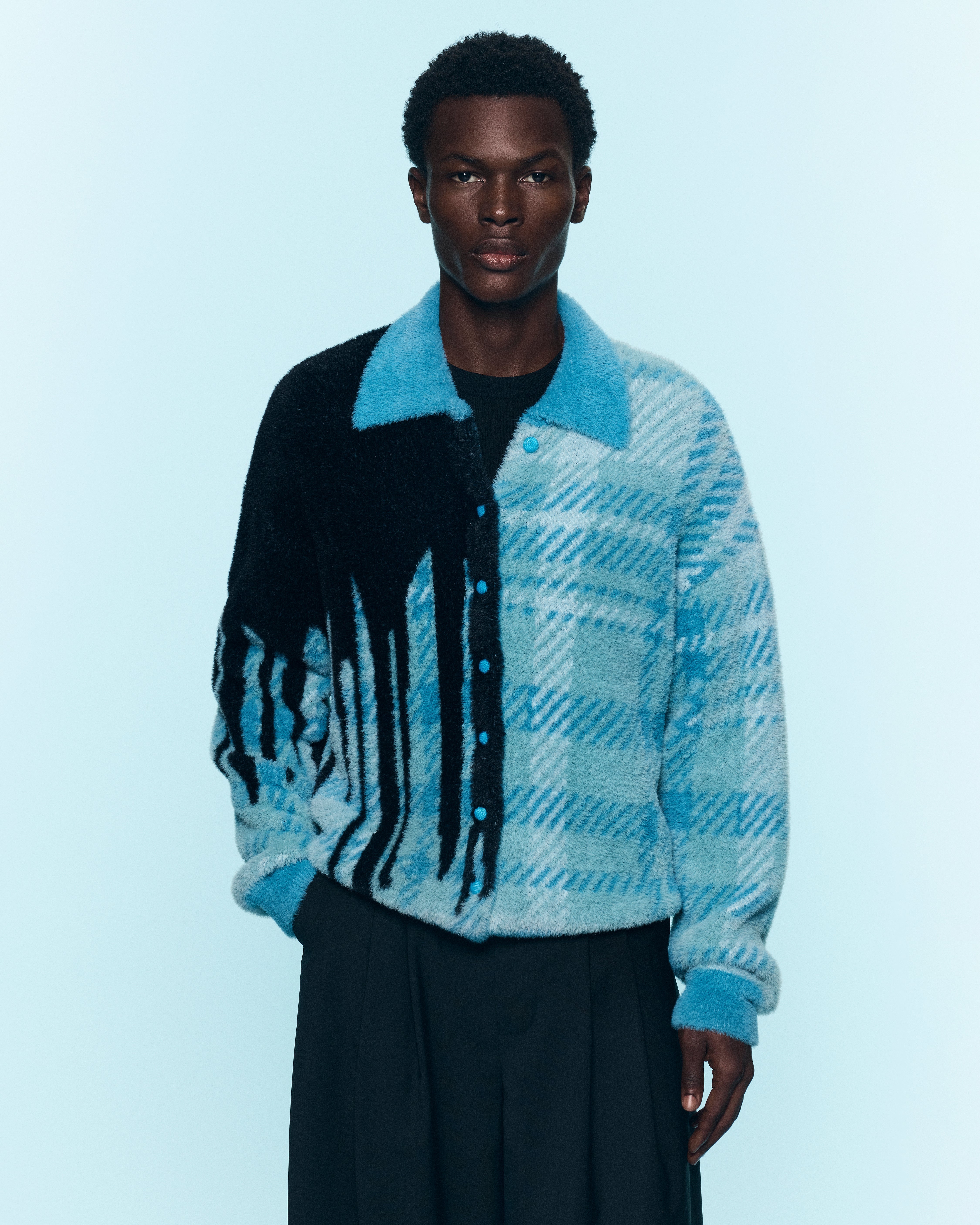 SHAGGY KNITTED CARDIGAN