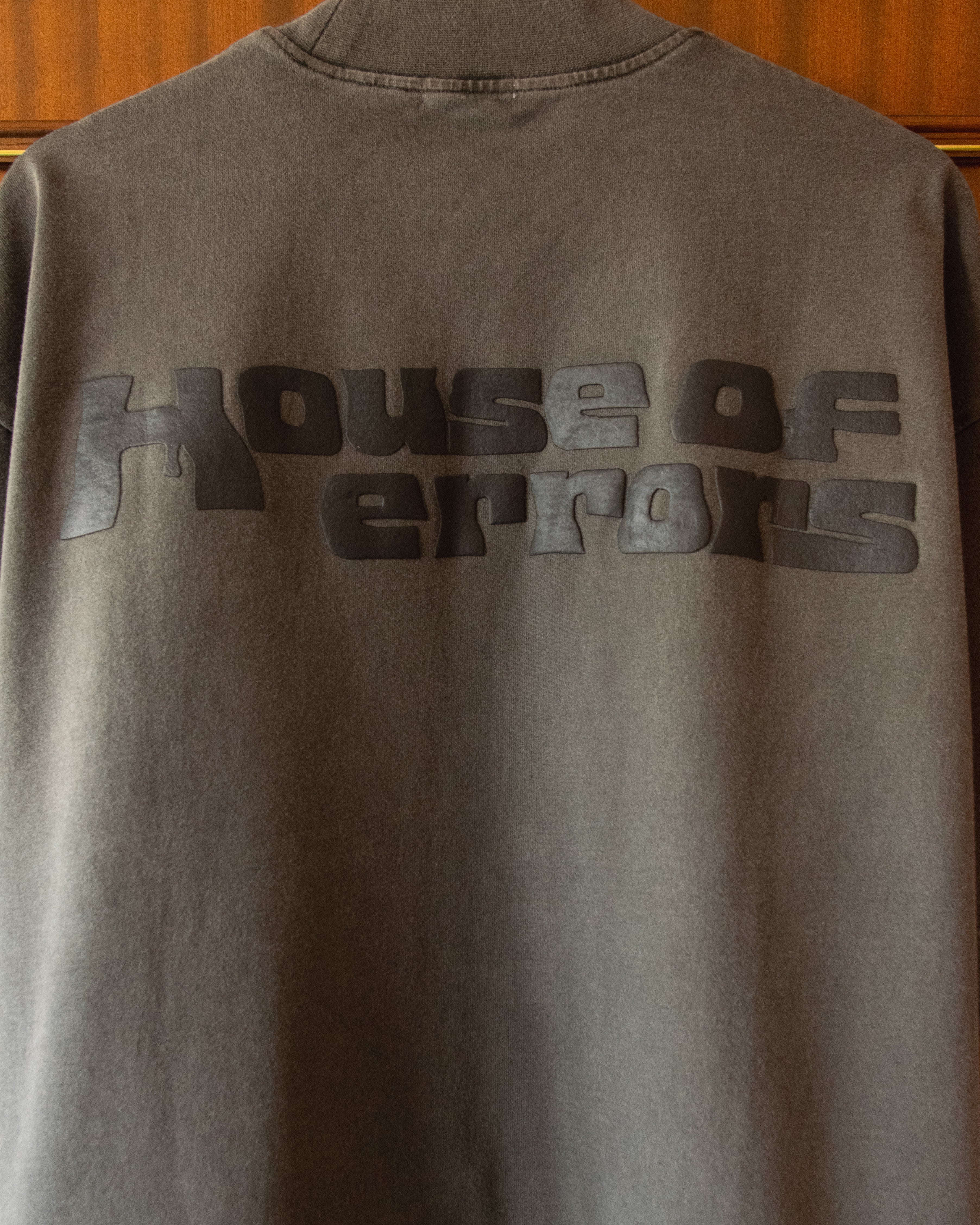 ALL-SEEING HEAVYWEIGHT TEE IN SABLE