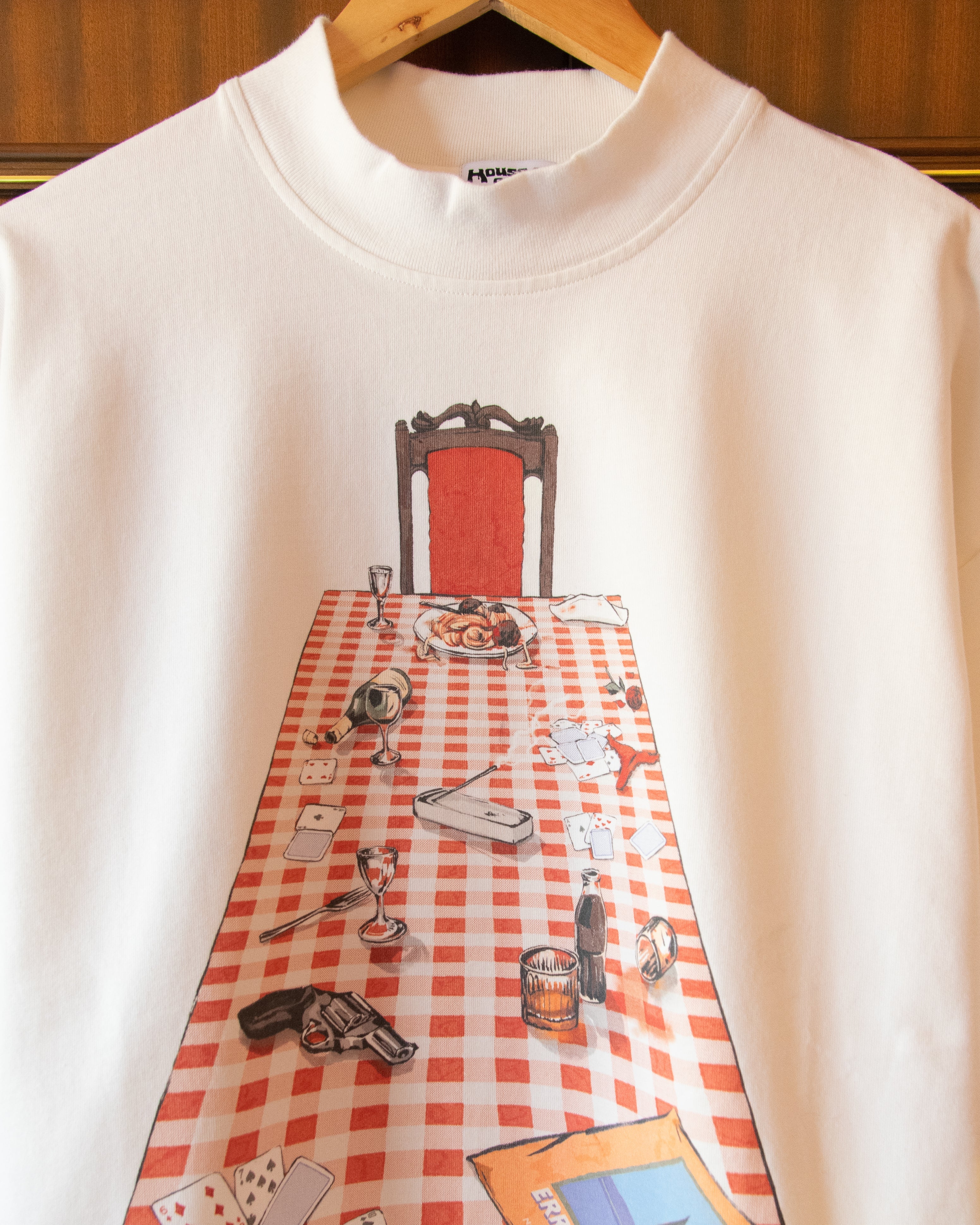 DINNER AT ERRORS HEAVYWEIGHT TEE