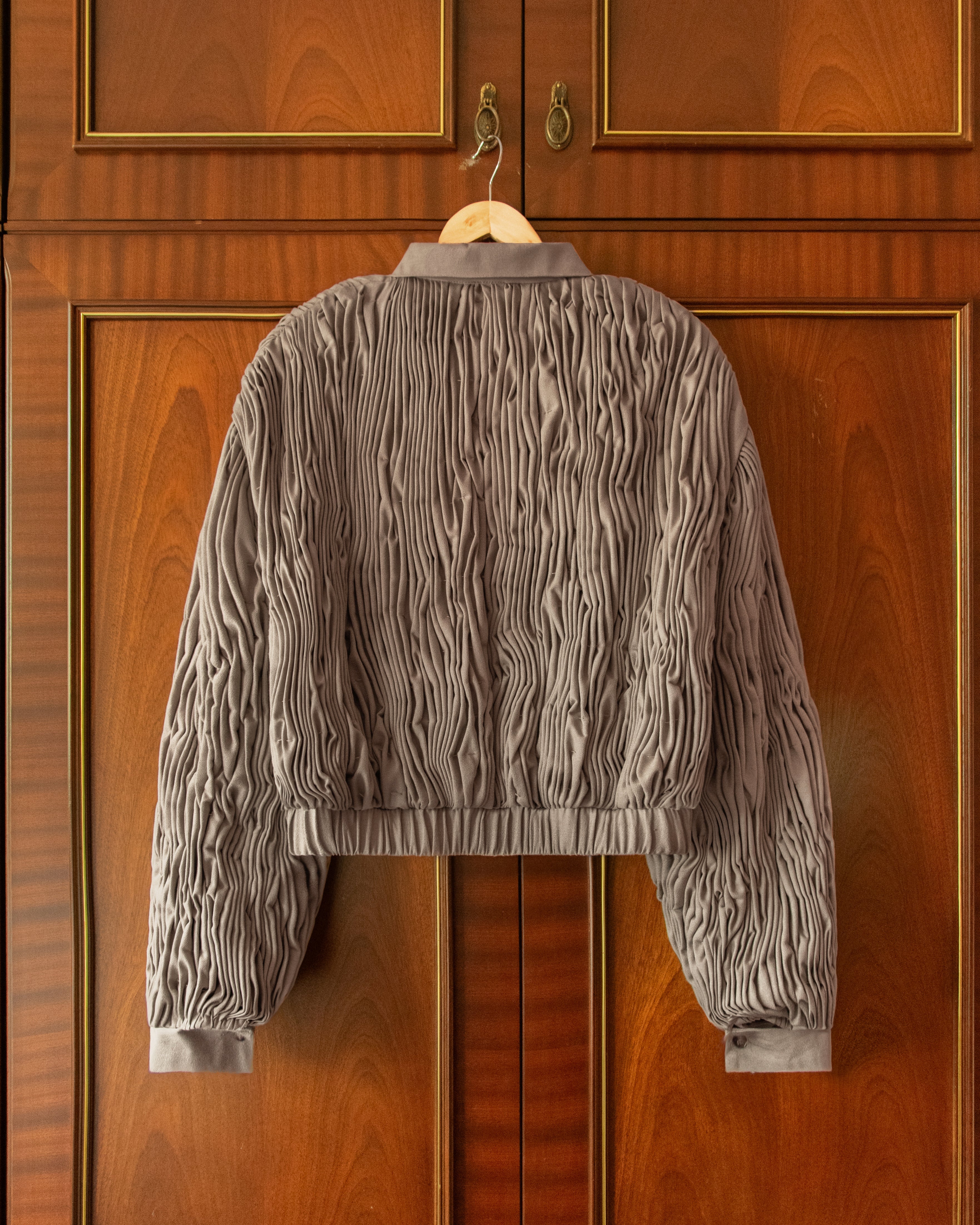 RUFFLED WOOL BOMBER